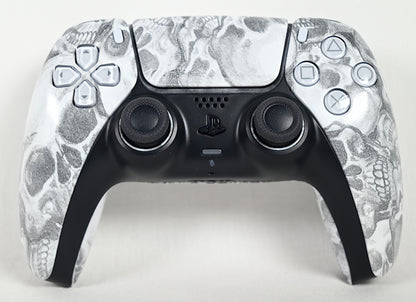 PS 5 Controller: Skull